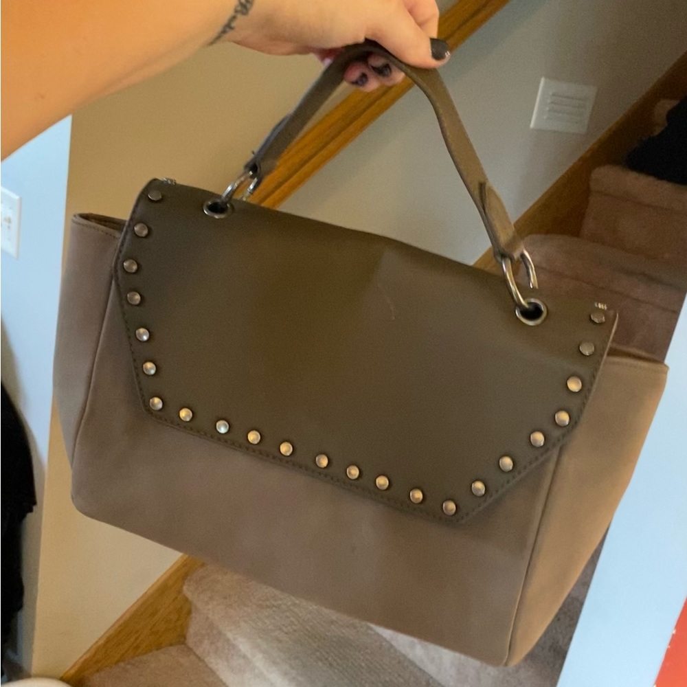 Tan shoulder bag